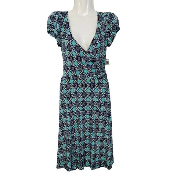 NWT!  Maggy London Multi Color Stretch Dress Size 8P - Picture 2 of 7